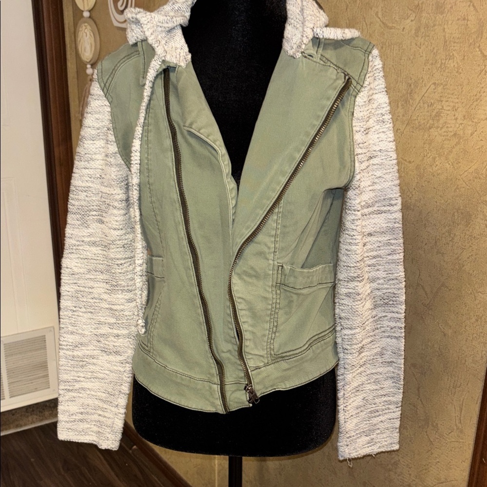 Small Mossimo Olive Green Hooded Jacket with Heather Gray Knit Sleeves stretch